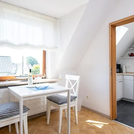 Mittelweg 6 5 *