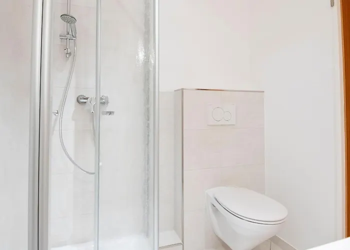 Appartement Mittelweg 6 5 *